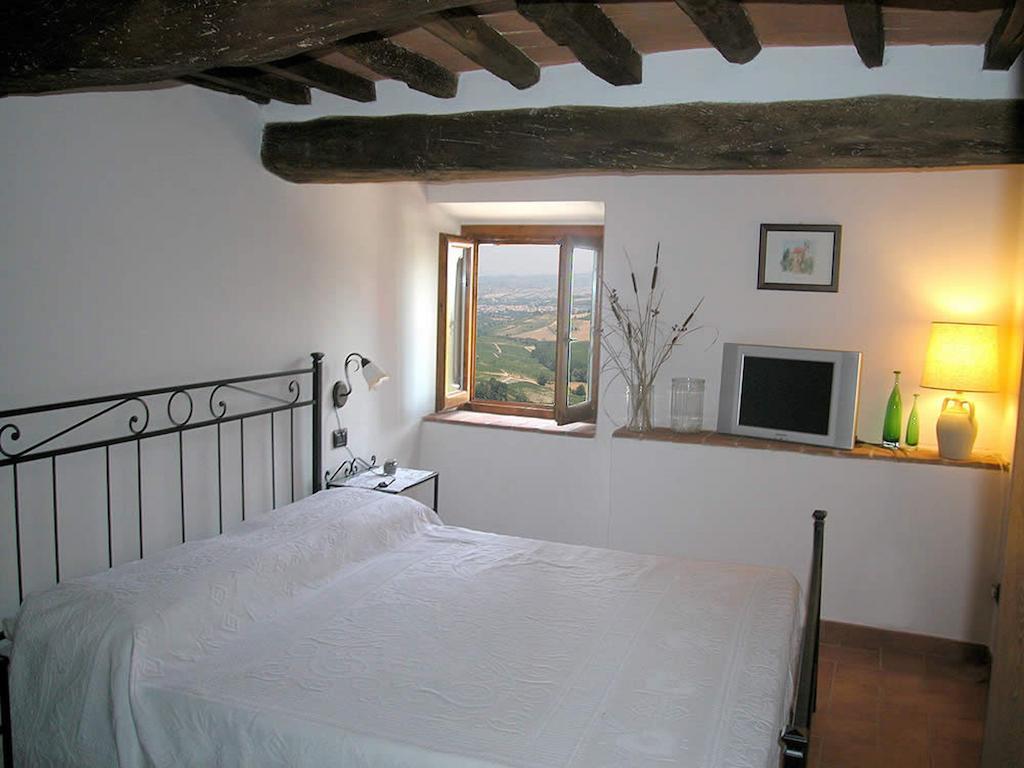 Podere Le Grotte San Gimignano Kamer foto