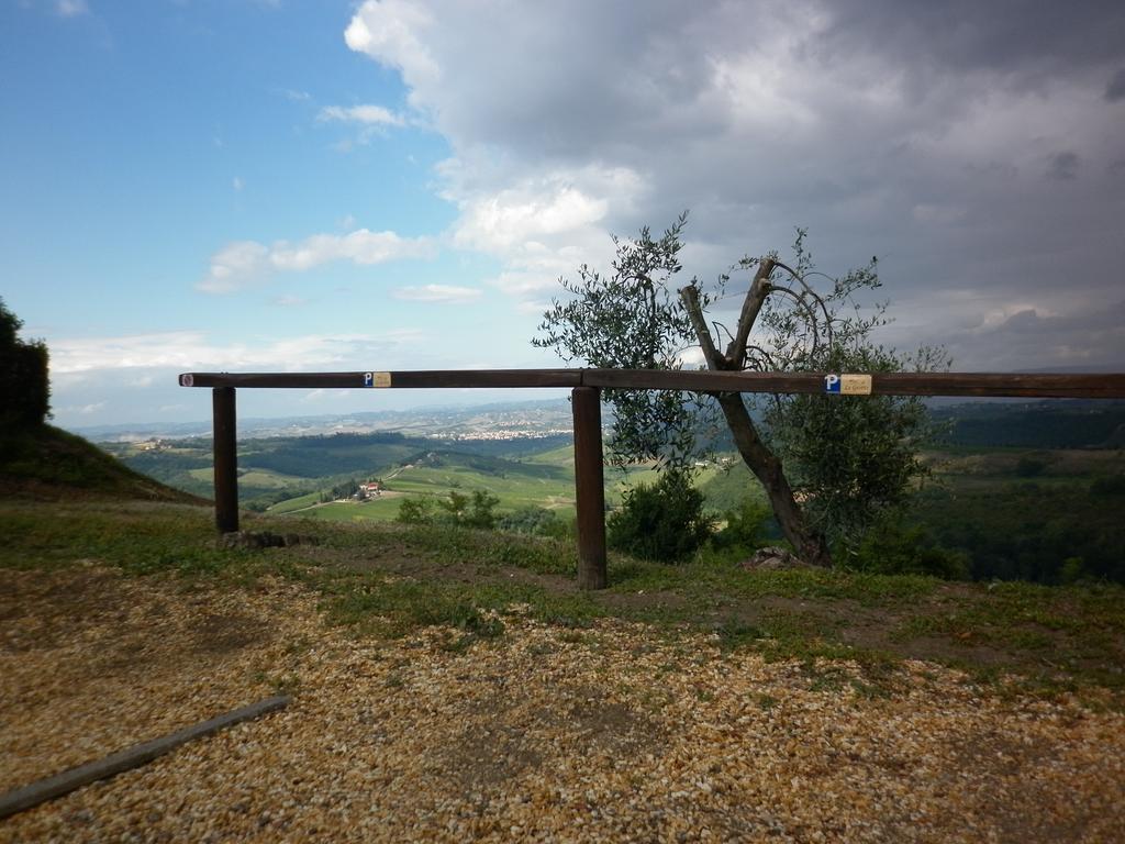 Podere Le Grotte San Gimignano Kamer foto